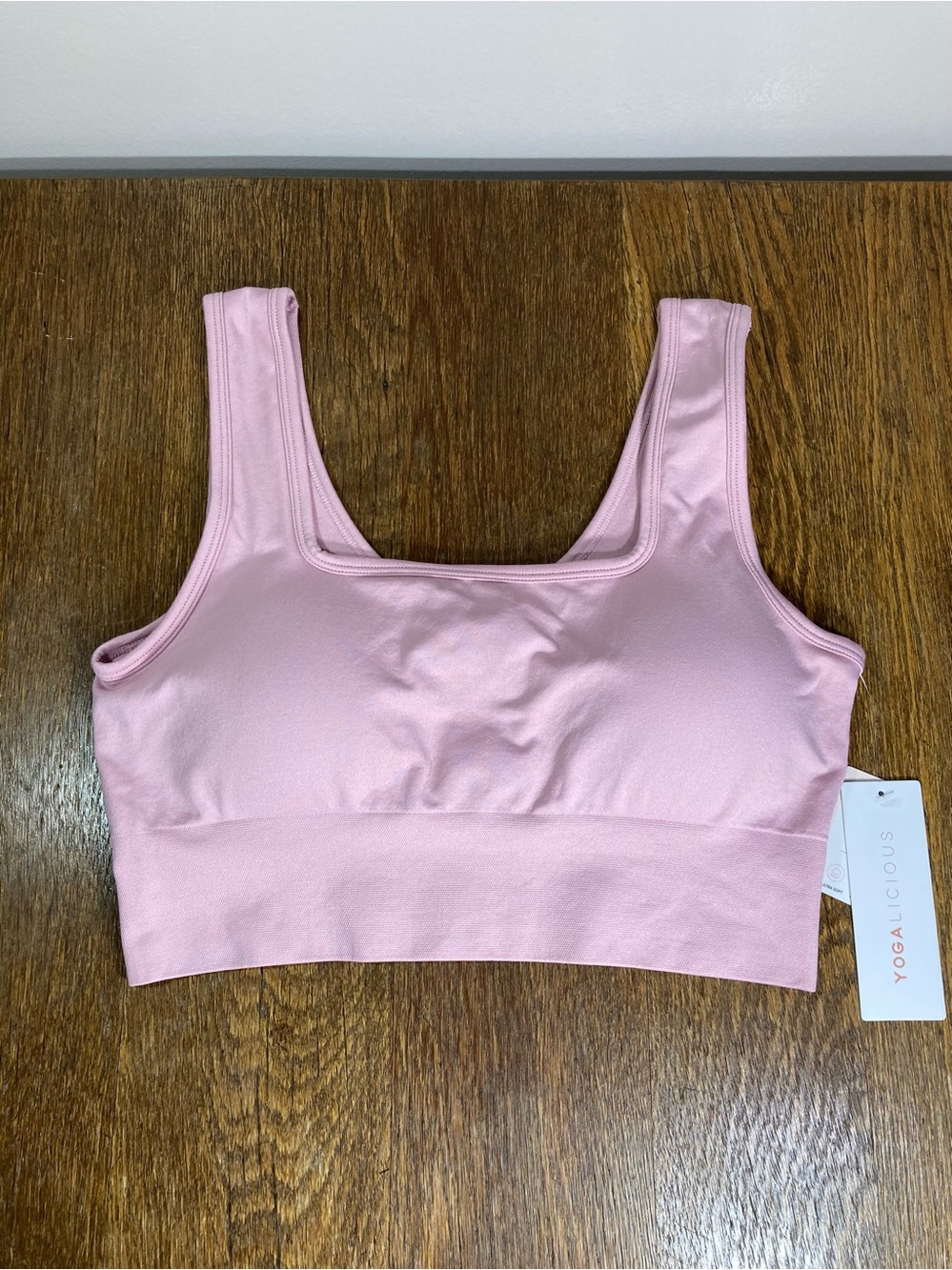 Yogalicious Scoop Neck Sports Bra Women’s Size Large Light Pink